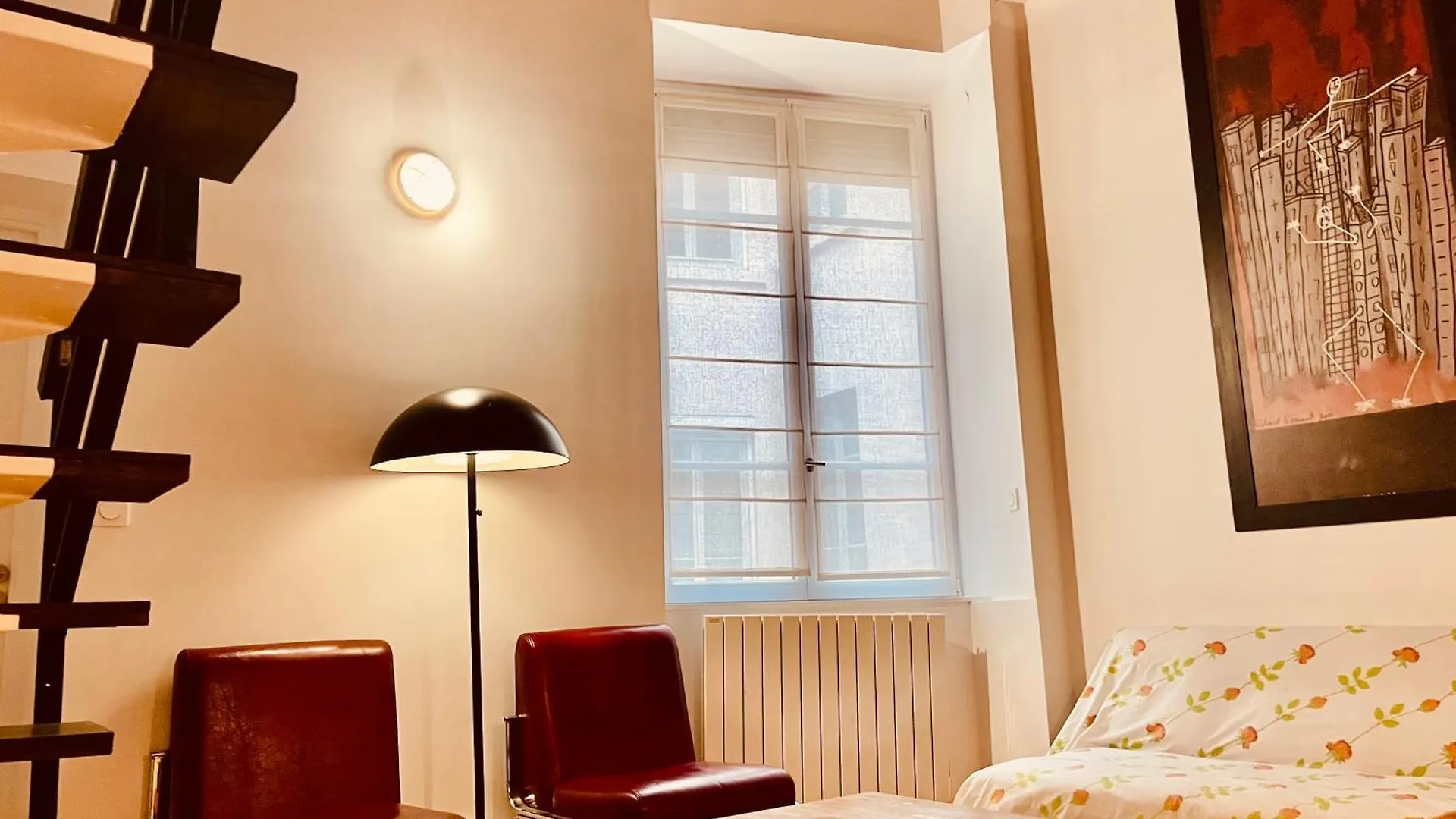 Le Calme De L'Opera. Apartment Lyon
