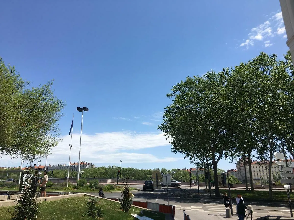 Le Calme De L'Opera. Apartment Lyon 0*,  France